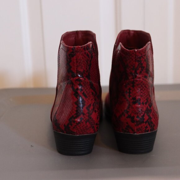 True Craft Tessa Re /Snake Skin Print Booties Split Side Sz 8.5 Colorful CowGirl - Picture 5 of 10